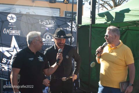 Chuck Norris Double bei der Charity Veranstaltung in Hilden für die Ukraine.