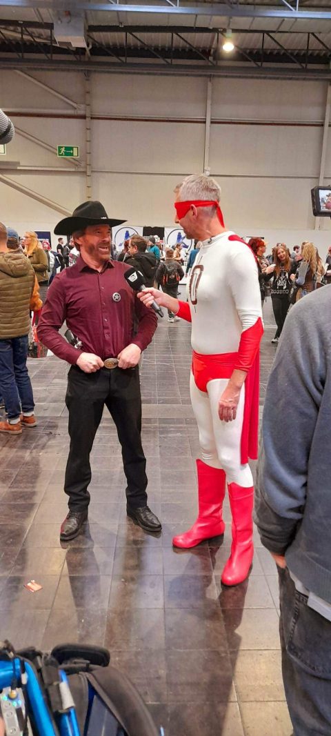 Chuck Norris Double im Interview mit Puffpaff auf der Comic Con Dortmund 2022