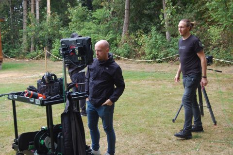 Offizieller Chuck Norris Double spielt im Kurzfilm Droops of Doom, mit in Ostfrießland