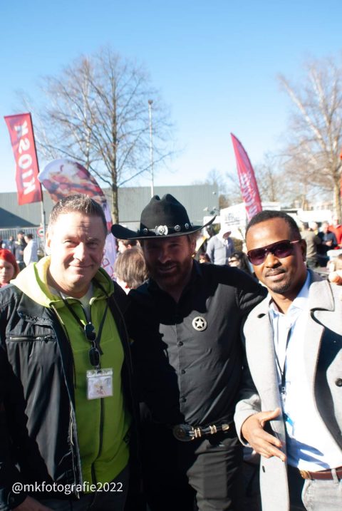 Chuck Norris Double bei der Charity Veranstaltung in Hilden für die Ukraine.
