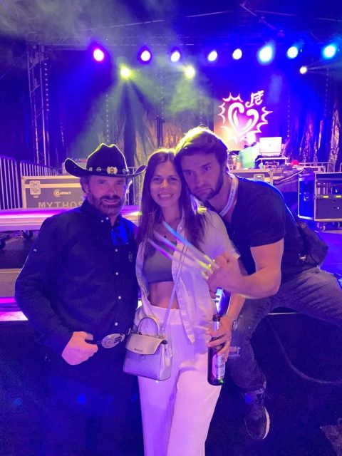 Das Offizielle Chuck Norris Double wird fürs Heerener Sommerfest gebucht.