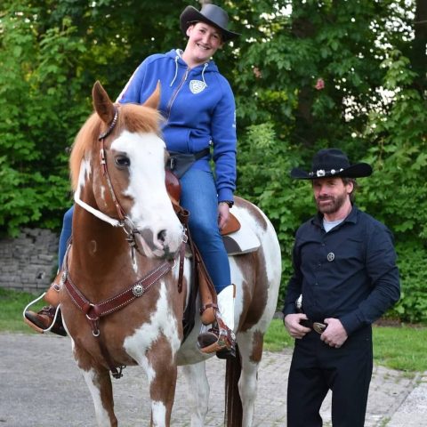 Das Offizielle Chuck Norris Double wird Ehrengast mit Hollywood Star Mark Ryan in der Westernstadt Basswood Grove