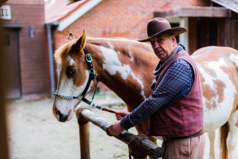 Das Offizielle Chuck Norris Double wird Ehrengast mit Hollywood Star Mark Ryan in der Westernstadt Basswood Grove