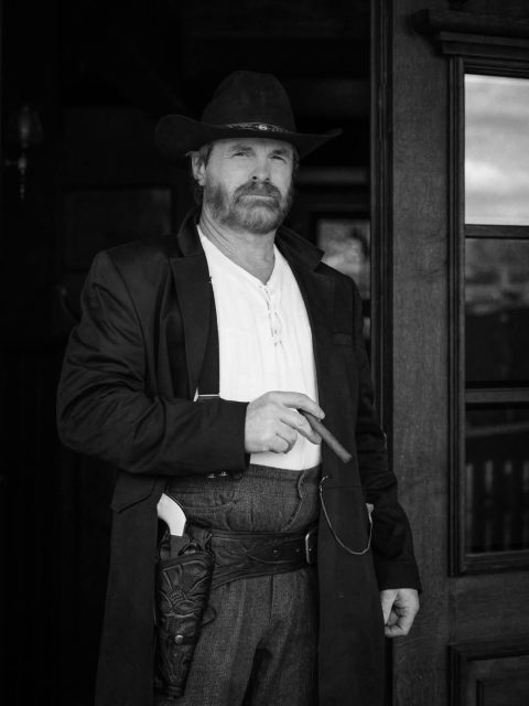 Offizieller Chuck Norris Double mit Andy Bausch am Set von Make it Short
