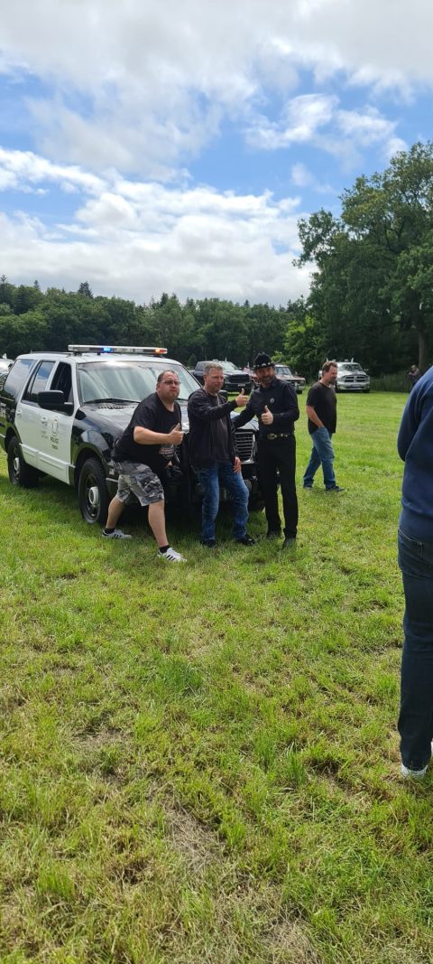 Chuck Norris Double in Ostfrießland bei der Dodge RAM Crew Ostfriesland