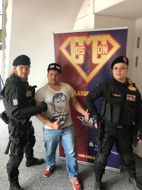 Chuck Norris Double für eine Charity Veranstaltung bei der Pressekonferenz in Rheinberg.