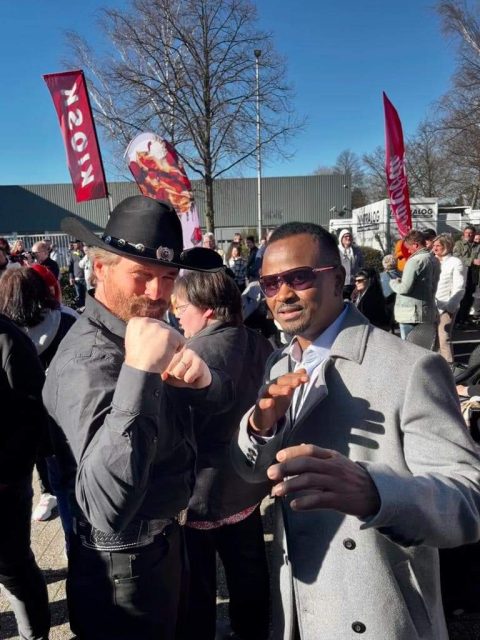 Chuck Norris Double bei der Charity Veranstaltung in Hilden für die Ukraine.