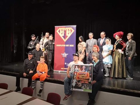 Chuck Norris Double für eine Charity Veranstaltung bei der Pressekonferenz in Rheinberg.