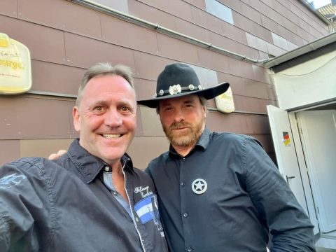 Chuck Norris Double für eine Charity Veranstaltung für Krebs kranke Kinder in Aachen.