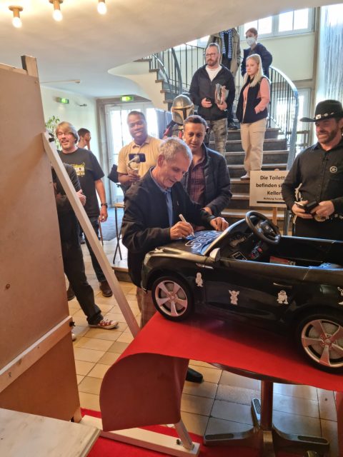 Chuck Norris Double auf der Charity Veranstaltung Star Warrior Convention Osnachbrück